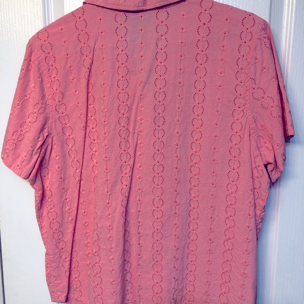 Denim and Co XL pink eyelet camp shirt. - Picture 2 of 2